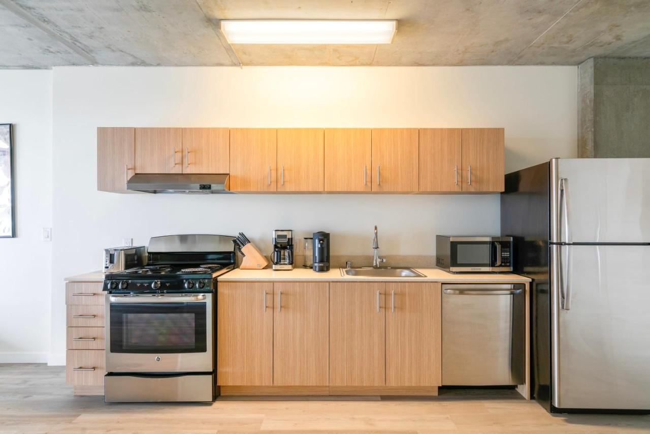 New 2Br Upscale Hollywood Apartment ロサンゼルス エクステリア 写真
