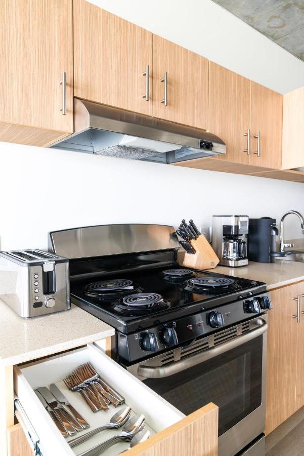 New 2Br Upscale Hollywood Apartment ロサンゼルス エクステリア 写真