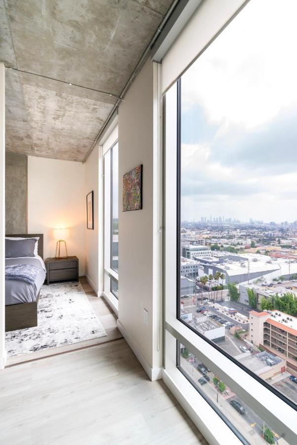 New 2Br Upscale Hollywood Apartment ロサンゼルス エクステリア 写真