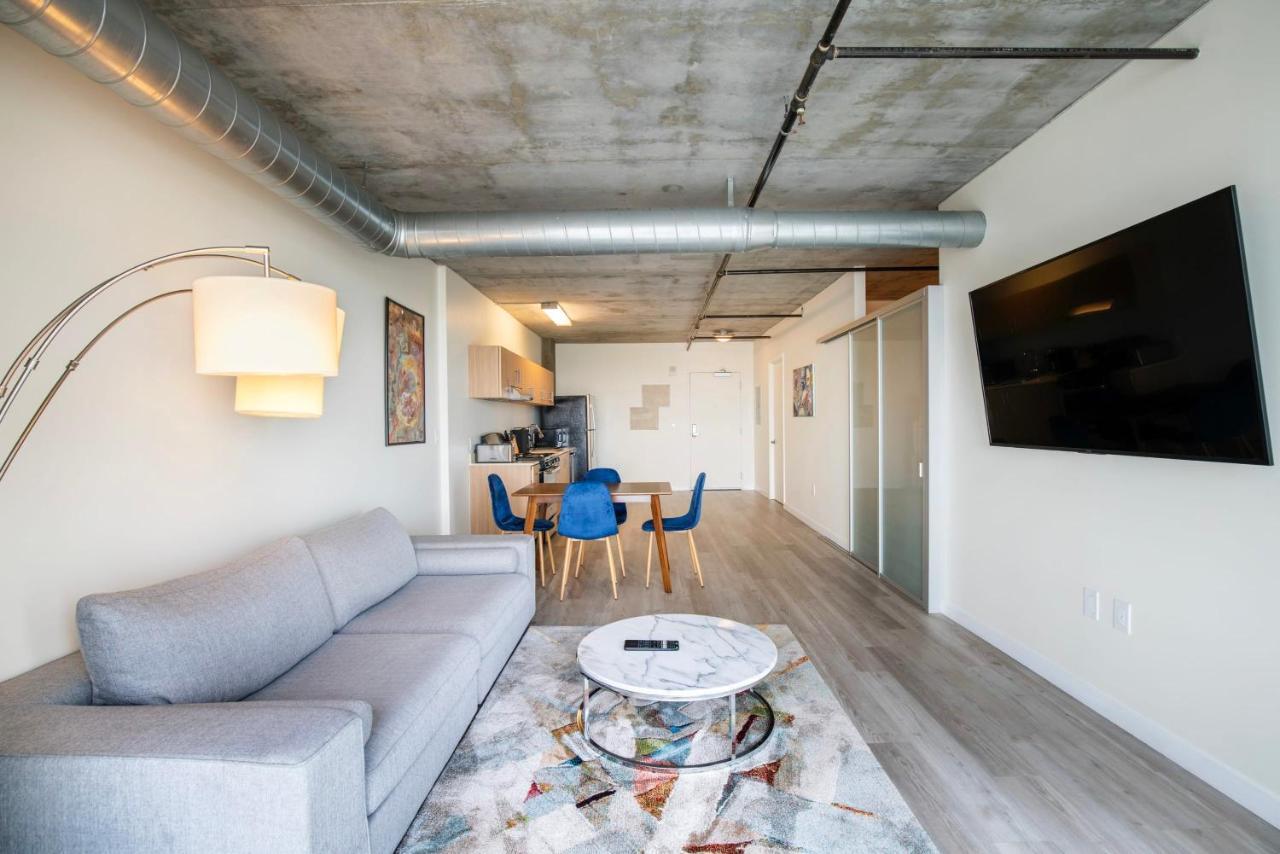 New 2Br Upscale Hollywood Apartment ロサンゼルス エクステリア 写真